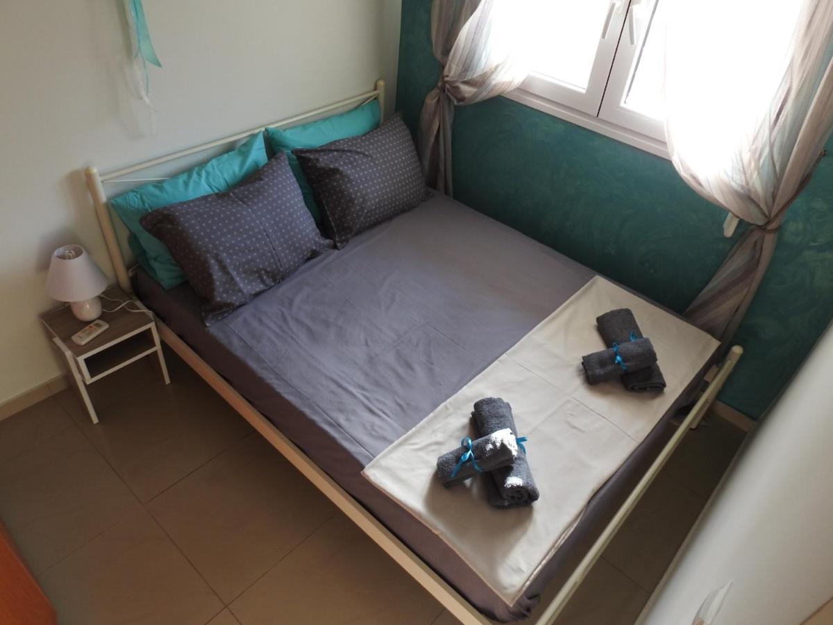 F.K Room 2 Αίγιο Εξωτερικό φωτογραφία