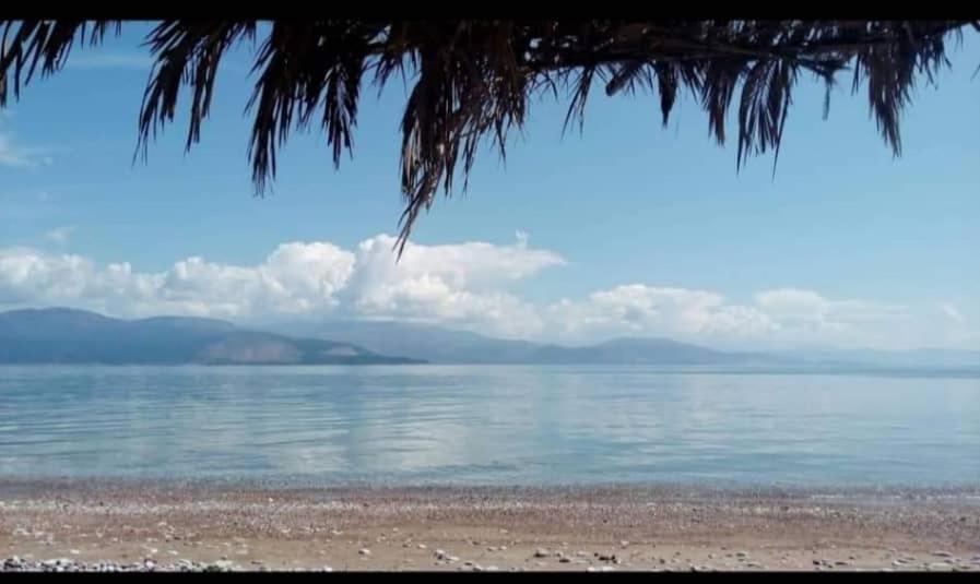F.K Room 2 Αίγιο Εξωτερικό φωτογραφία